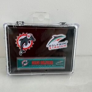 Miami Dolphins Sealed Commemorative Pin Set 2006–2007 Season